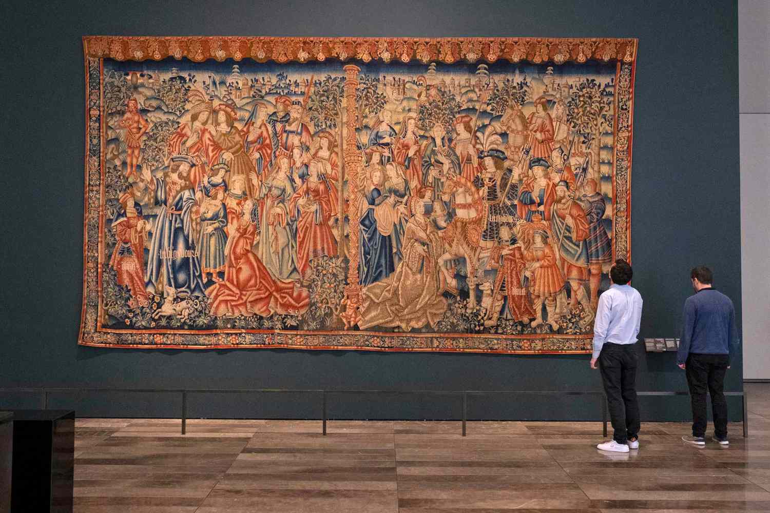 Une tapisserie exposée au Louvre Abu Dhabi
