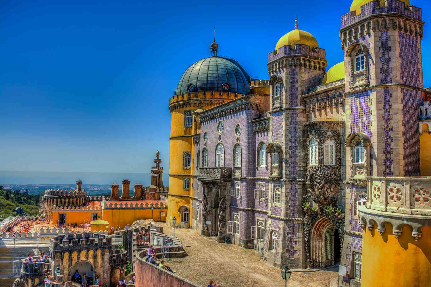 La façade du Palais national de Pena à Sintra, Portugal