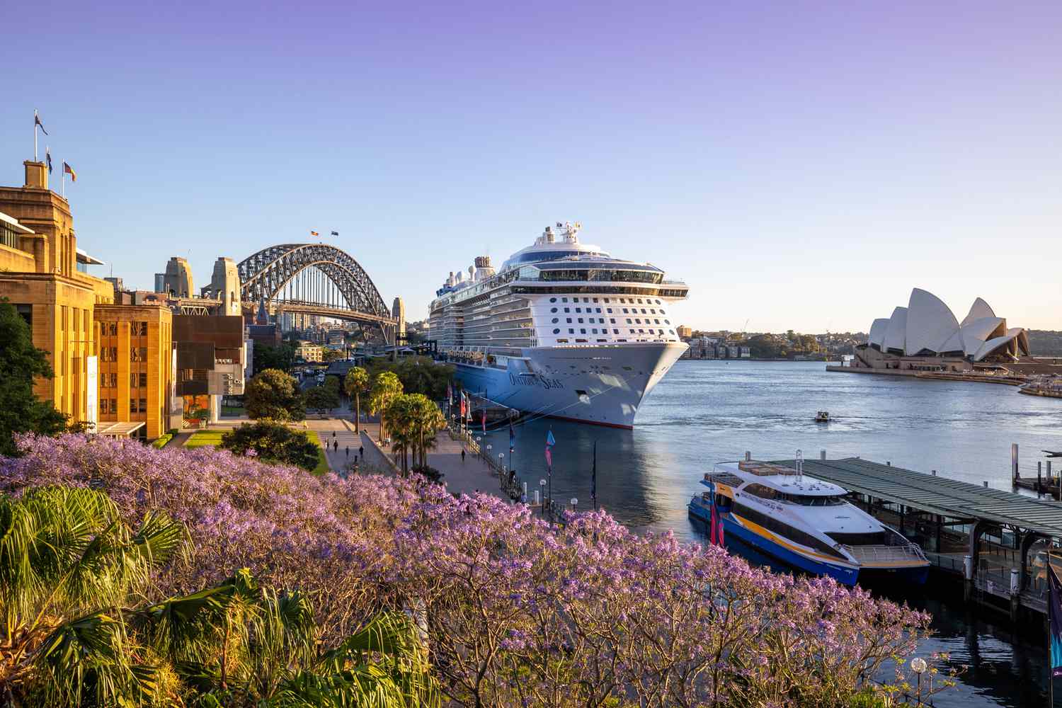 Un navire amarré en Australie