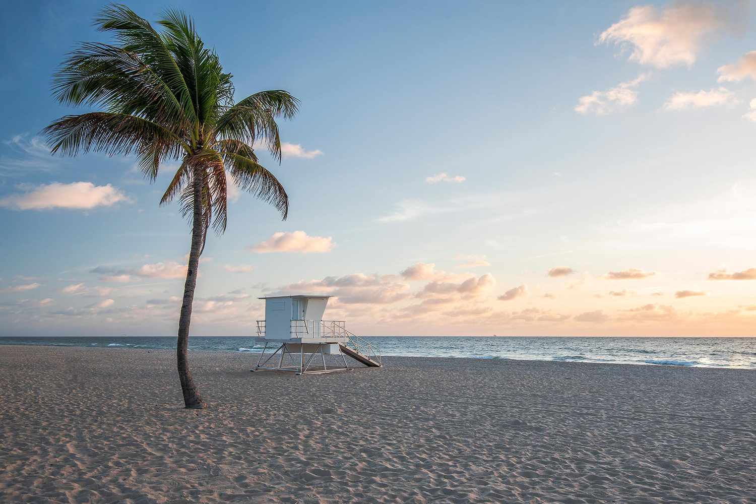 Sunrise at the Fort Lauderdale beach, Florida