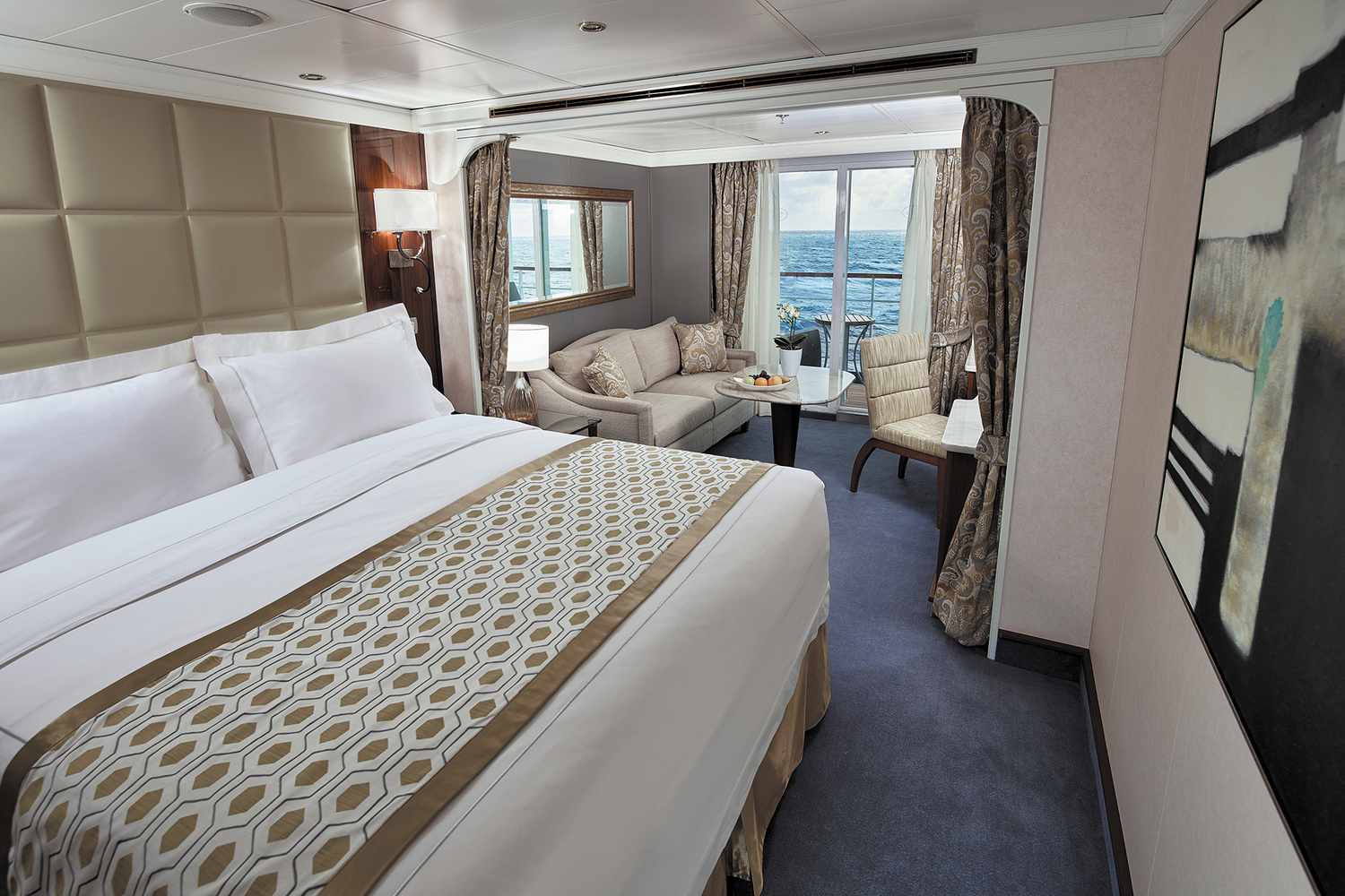 La suite Deluxe Veranda à bord du Regents Seven Seas Voyager