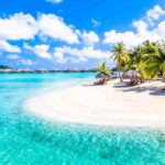 Comment planifier la lune de miel parfaite à Bora Bora — Avec des bungalows sur pilotis, des safaris de snorkeling et des vols panoramiques.
