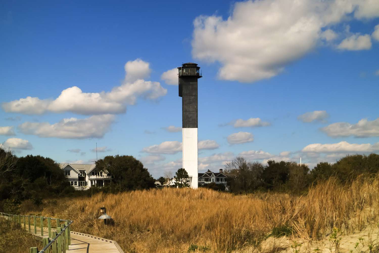 Phare sur l'île de Sullivan près de Charleston, Caroline du Sud.