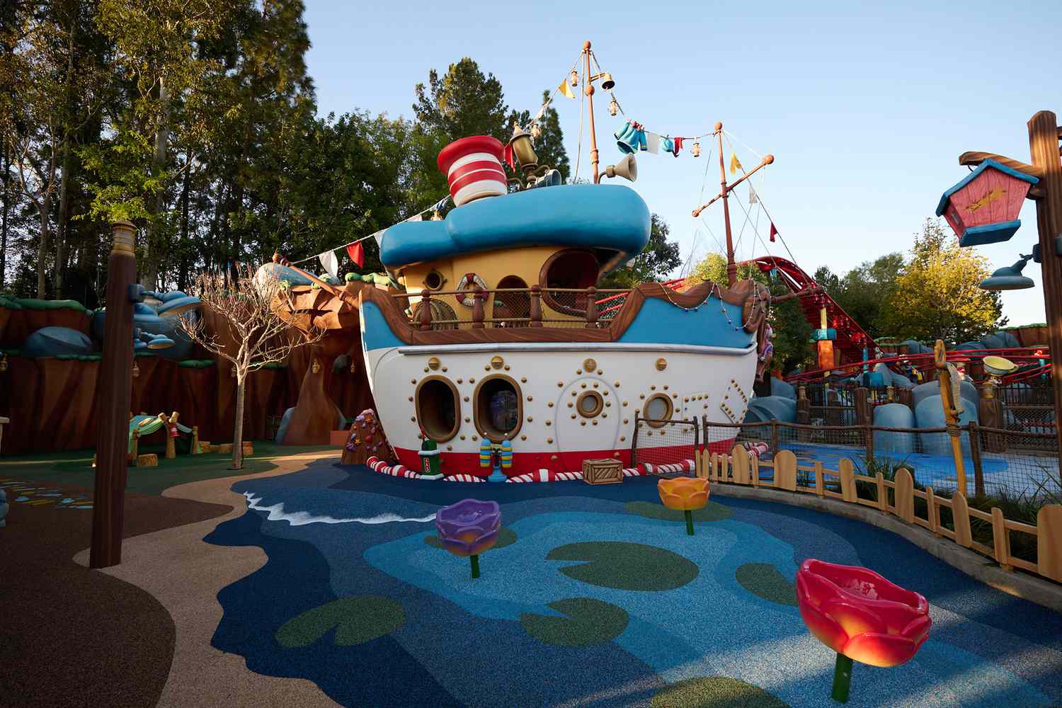 Le bateau de Donald à Mickey's Toontown, Disneyland
