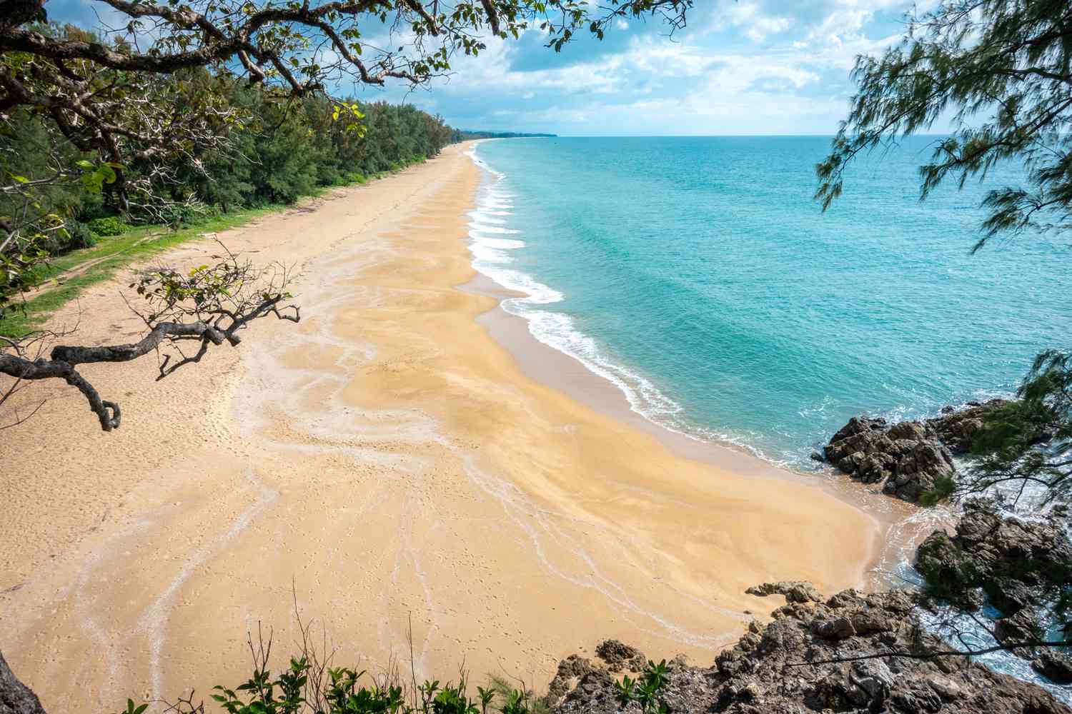 Plage à l'île de Phra Thong, Khao Lak, Phang Nga