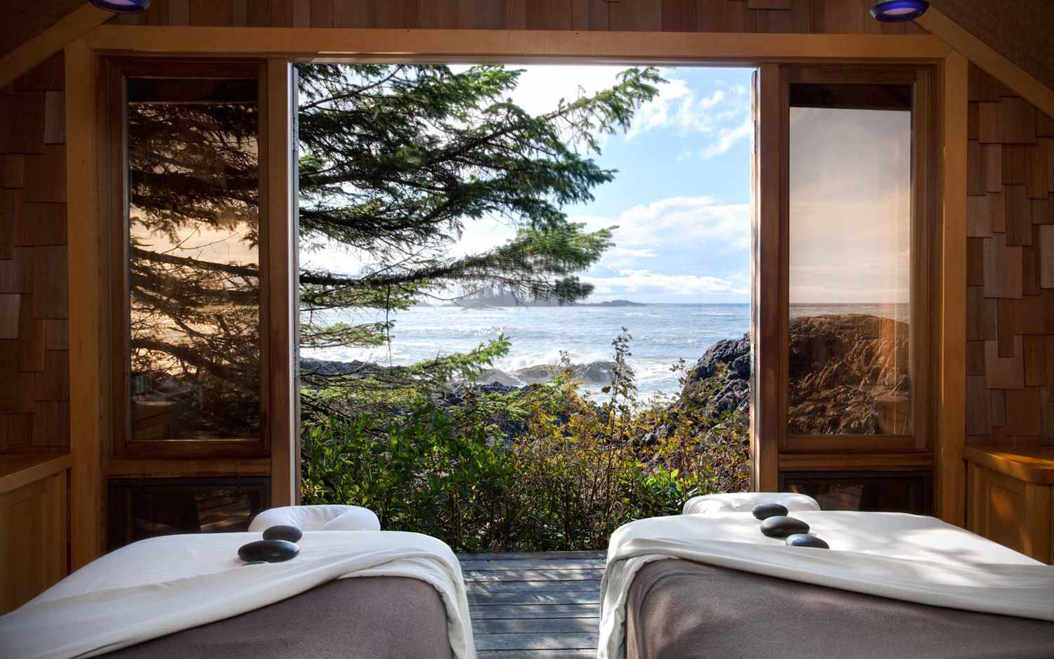 Top Romantic Hotels: Wickaninnish Inn, British Columbia, Canada