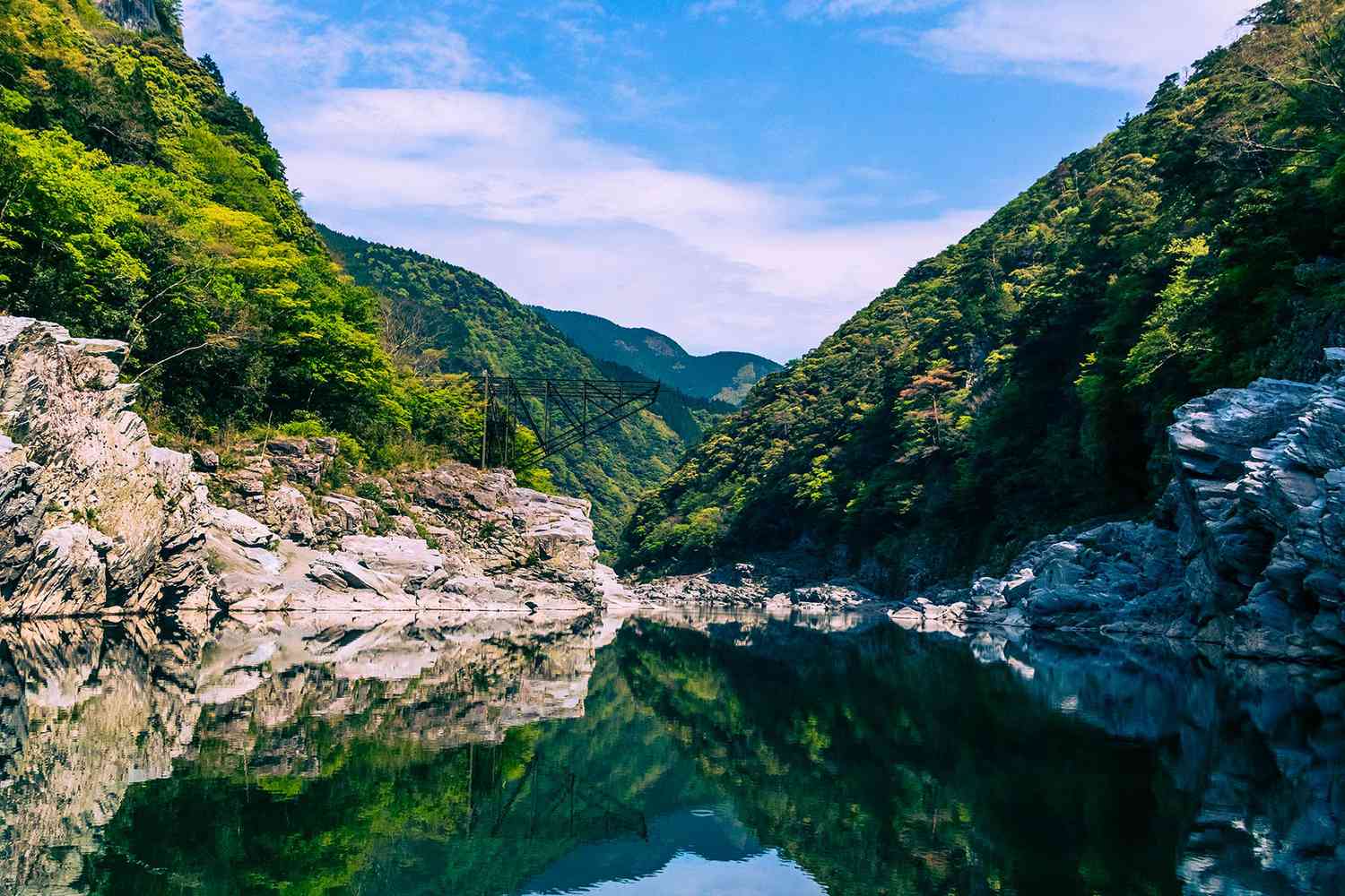 Gorge d'Oboke du fleuve Yoshino, Tokushima, Japon