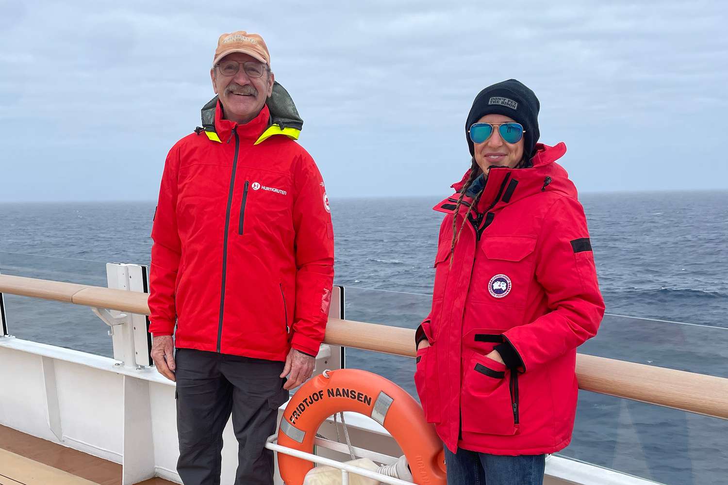 Un père et sa fille en Antarctique
