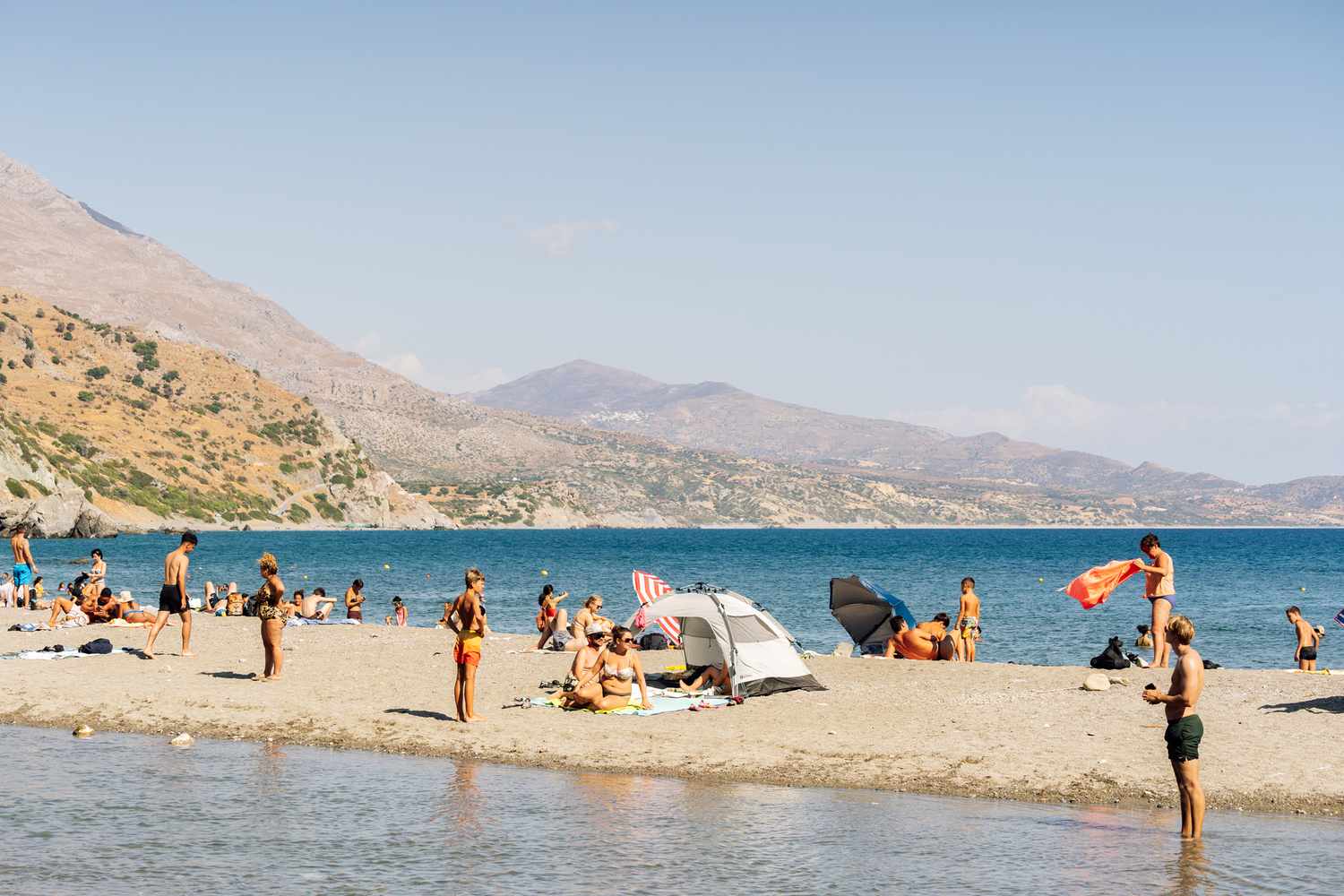 Des gens sur la plage à la lagune de Balos
