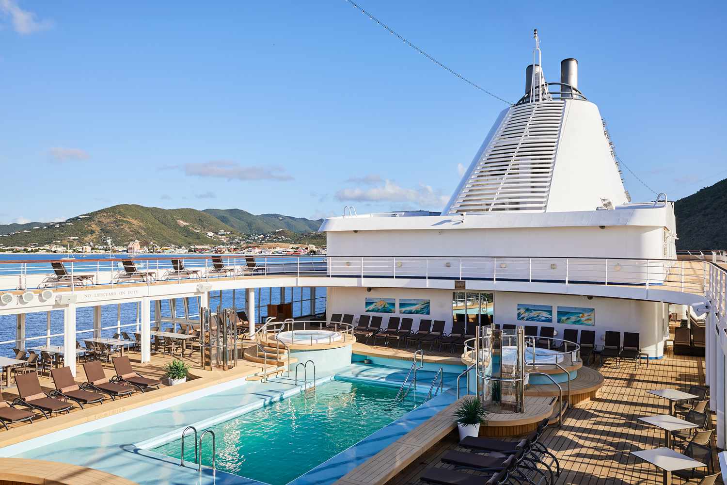 Terrasse de la piscine sur Silversea Cruises