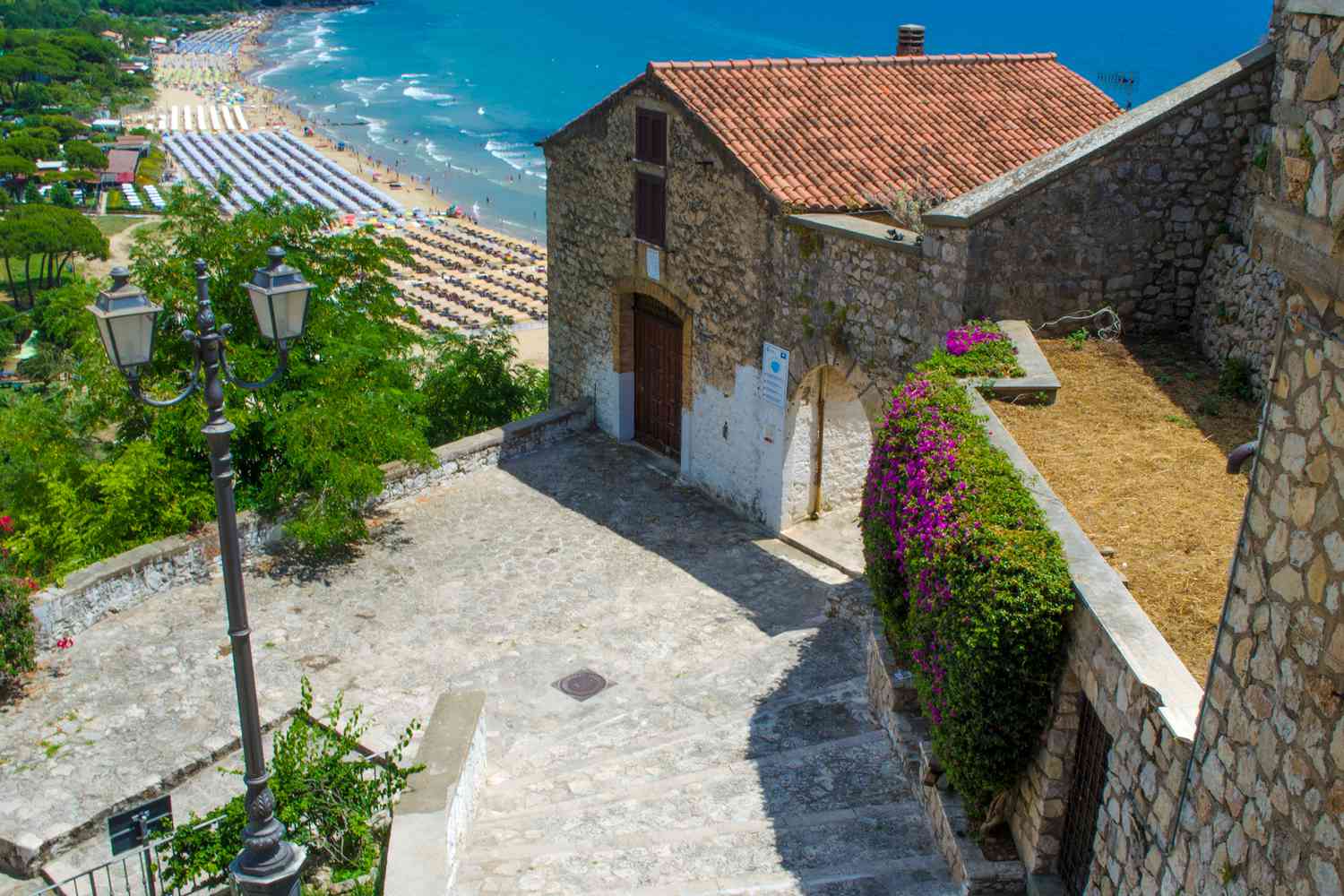 Sperlonga est un beau village dans la province de Latina - Italie