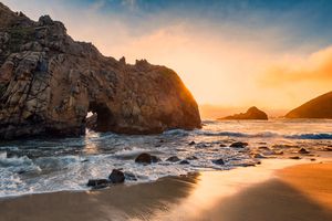 Plage Pfeiffer à Big Sur, Californie