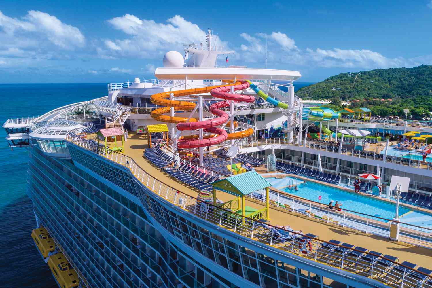 Top deck pool area