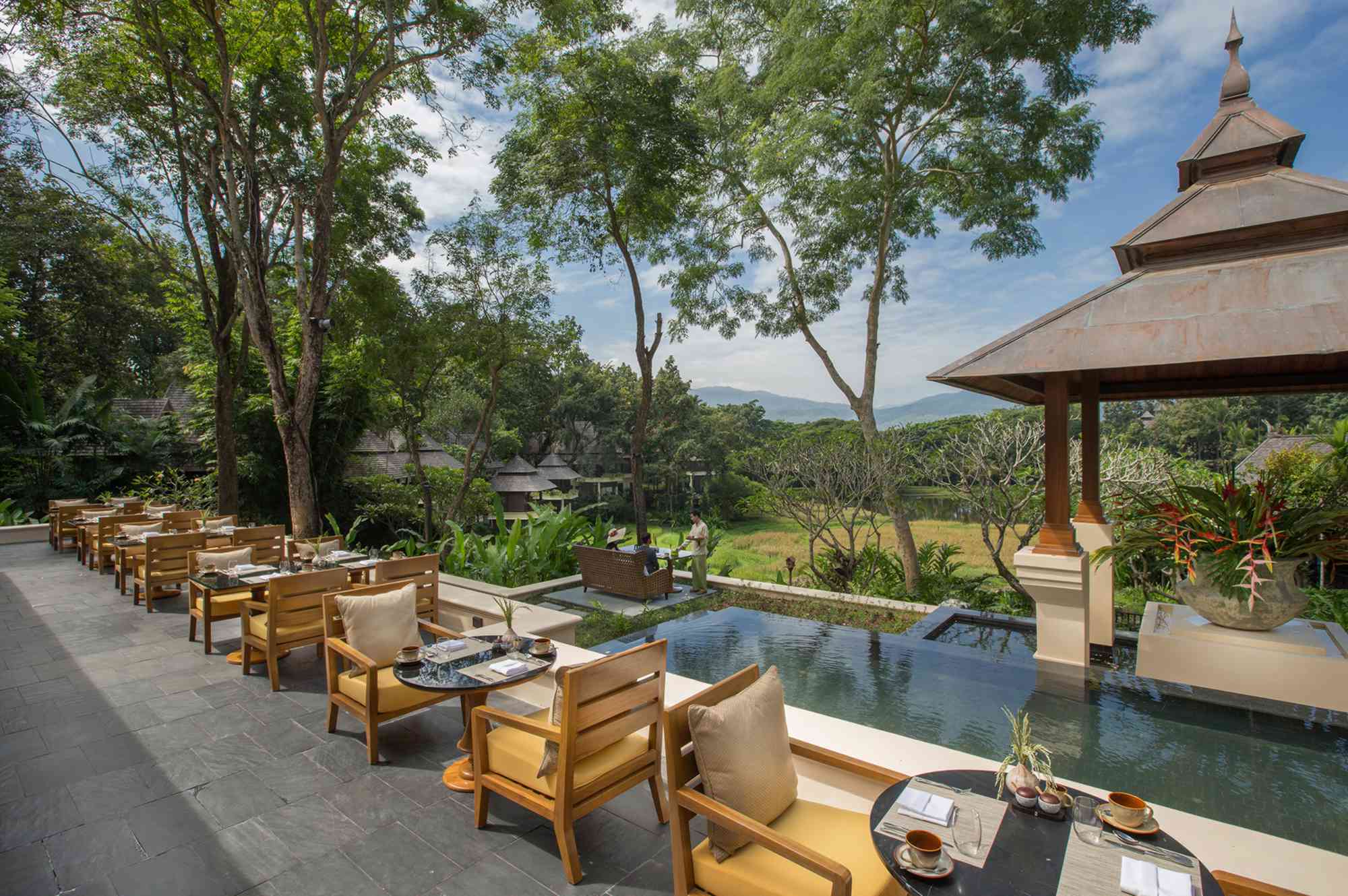 piscine au Four Seasons Resort Chiang Mai